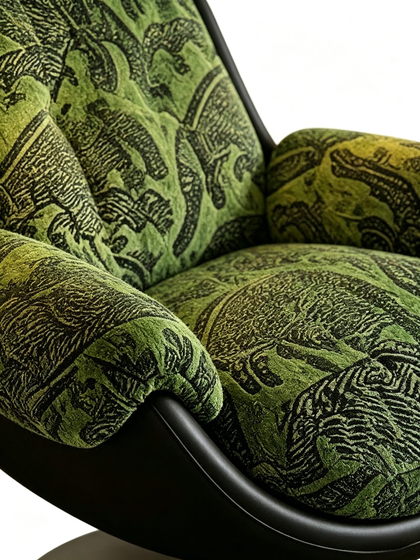 BUBO 360° Swivel Lounge Chair