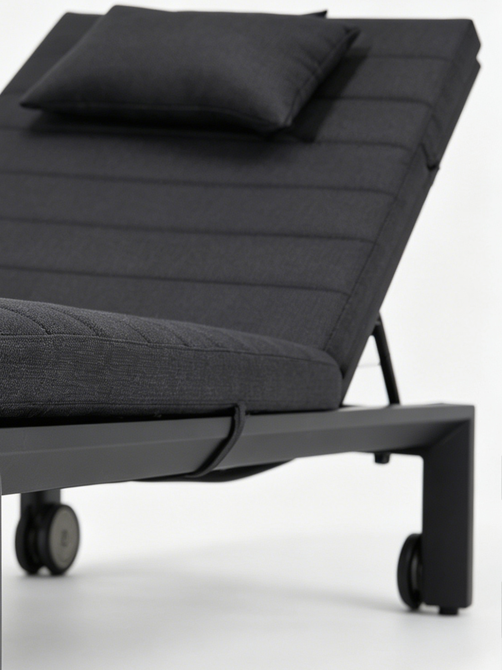 AURA Outdoor Aluminium Sun Lounger
