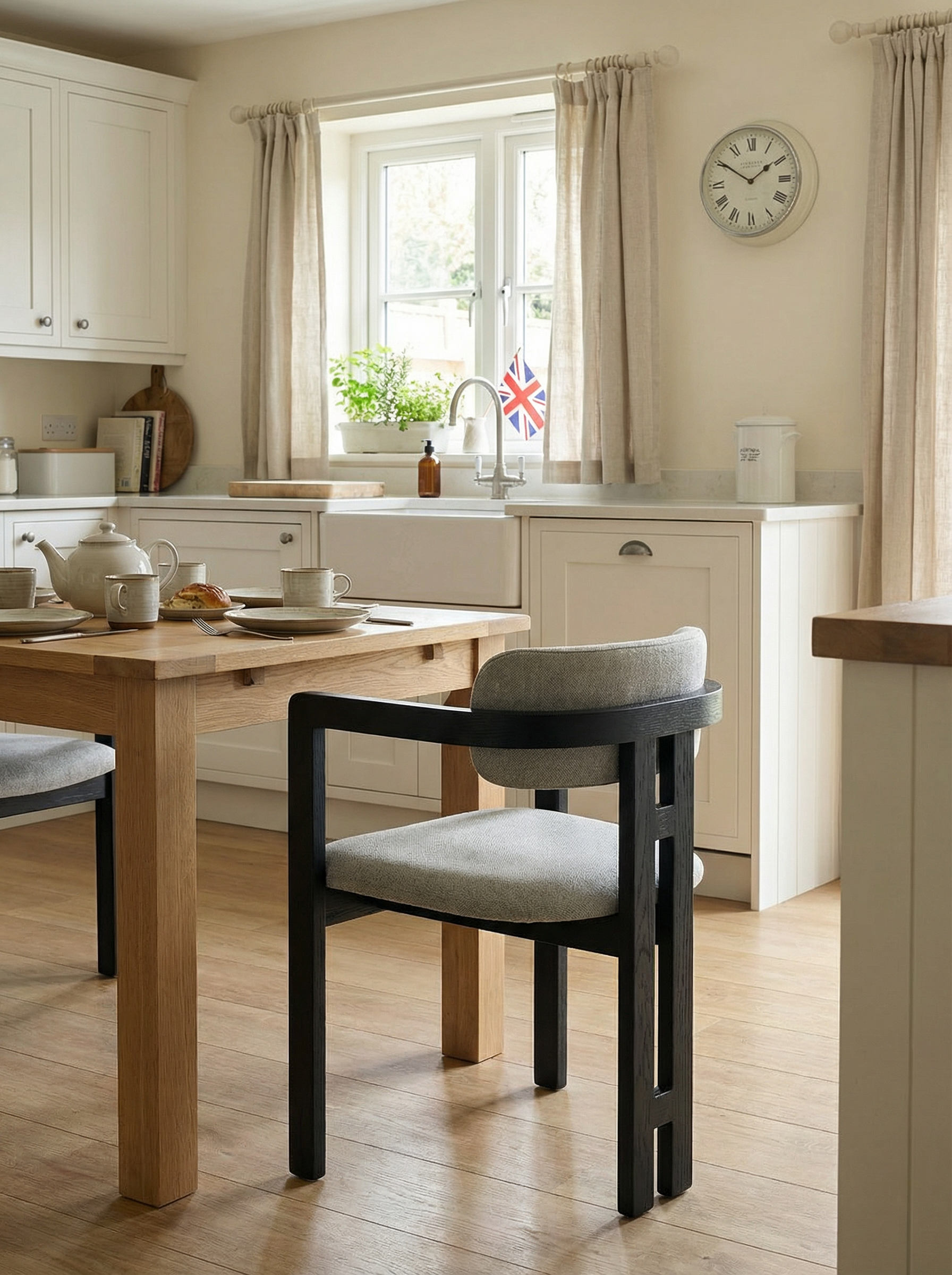 MILO Ash Wood Bouclé Dining Chair with Armrests
