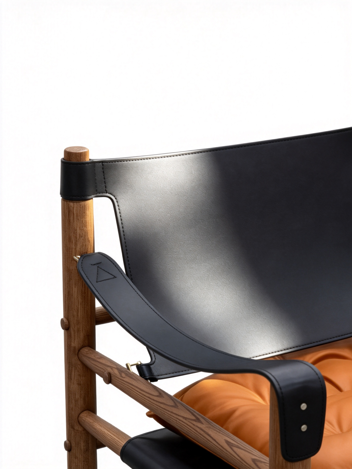 SIRIO Solid Ash & Saddle Leather Safari Lounge Chair