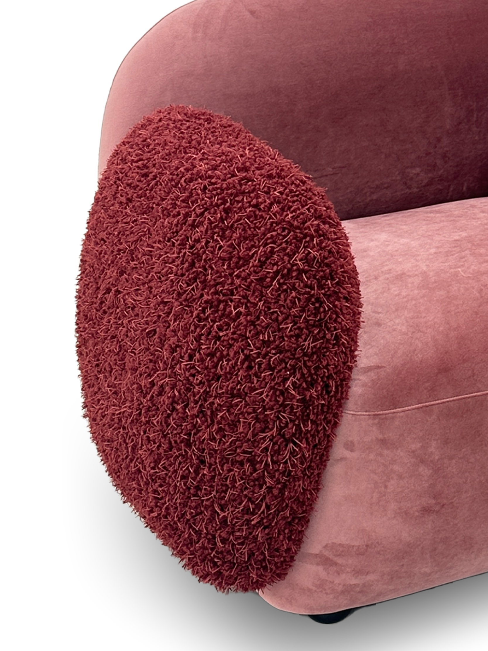 RUBIS Two-Tone Velvet Lounge Chair