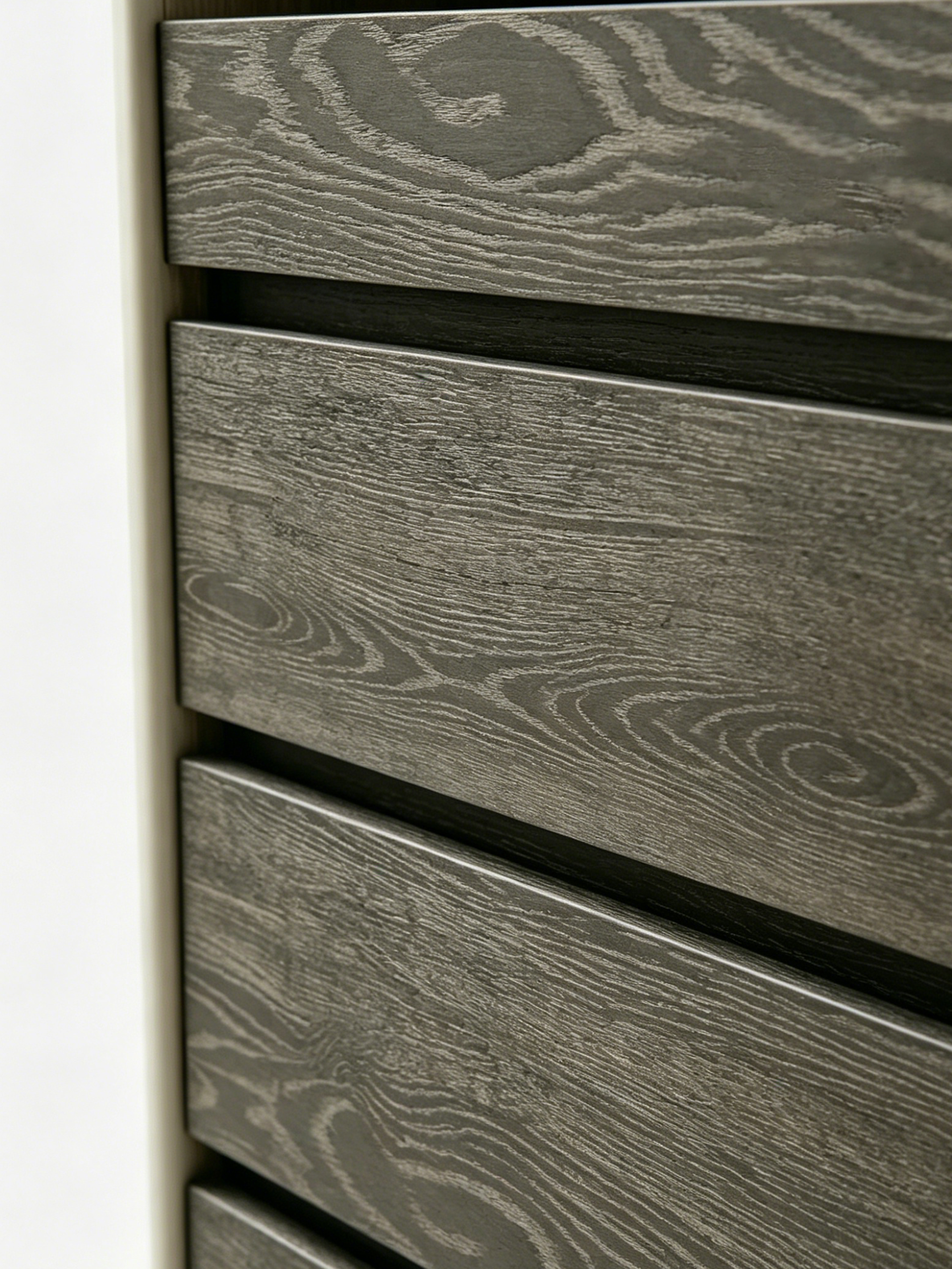 Fumé Chest of Drawers