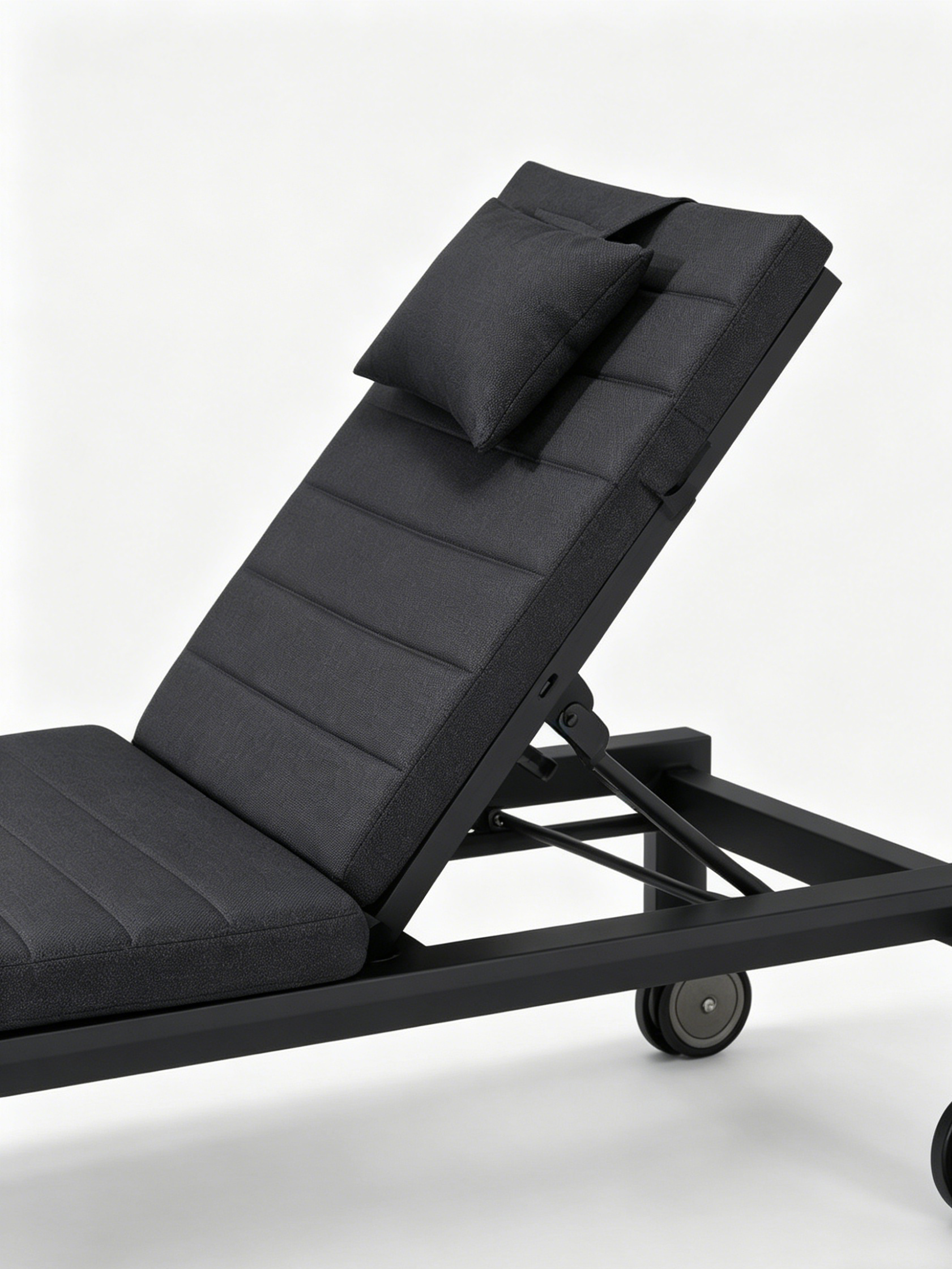 AURA Outdoor Aluminium Sun Lounger