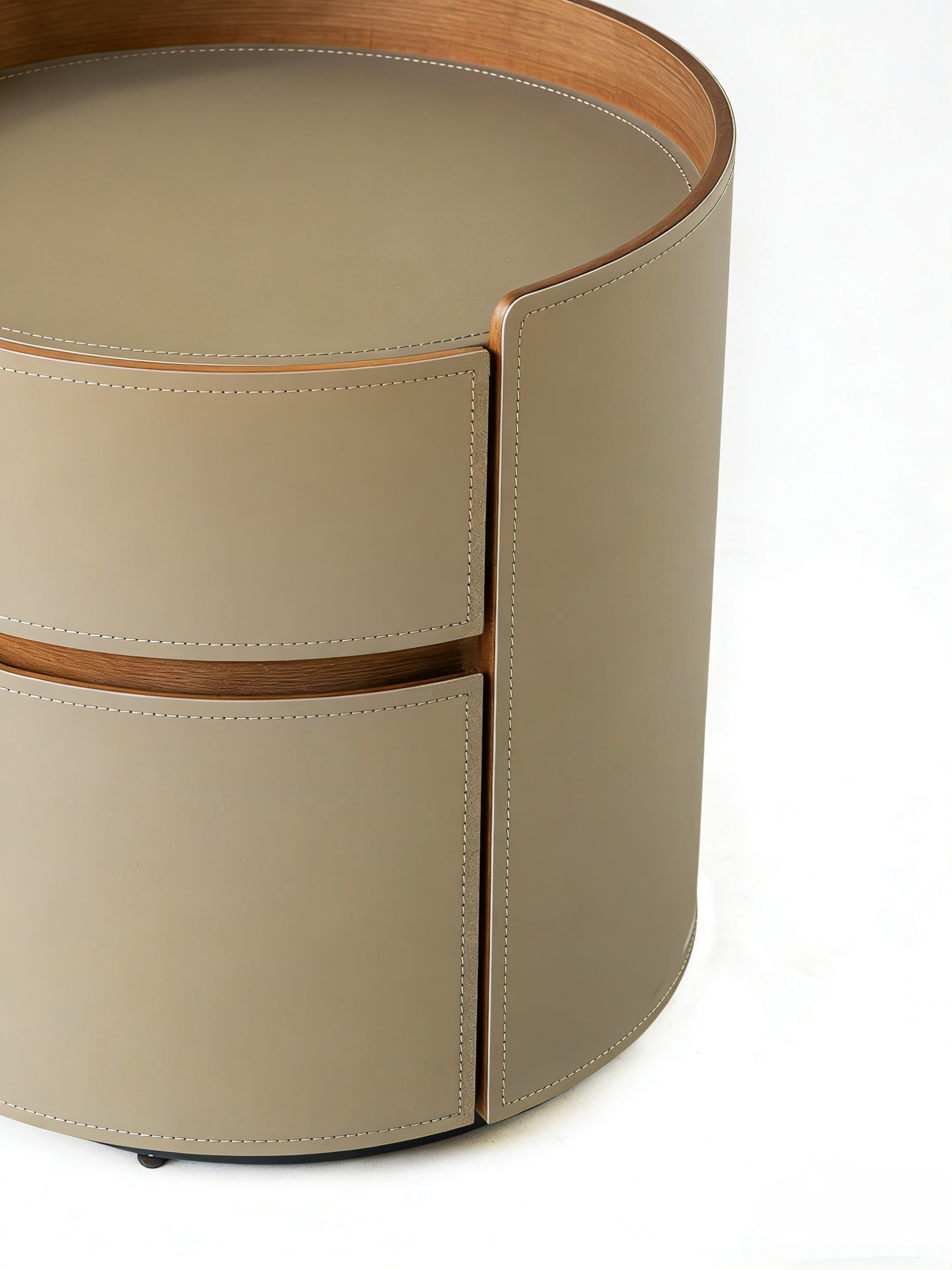 ELARA Round Walnut & Saddle Leather Bedside Table