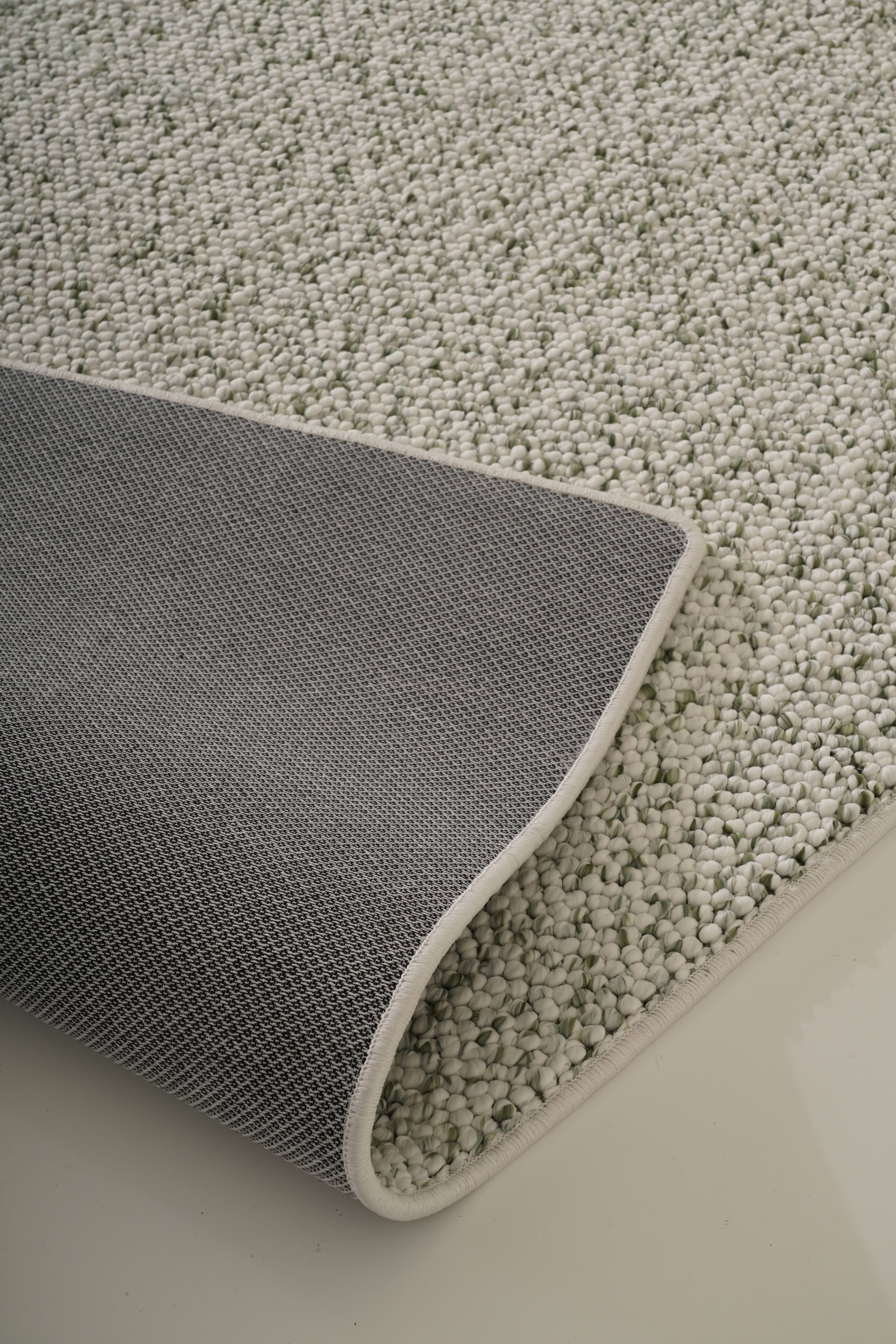 Chalk Wool Rug 200 x 300cm