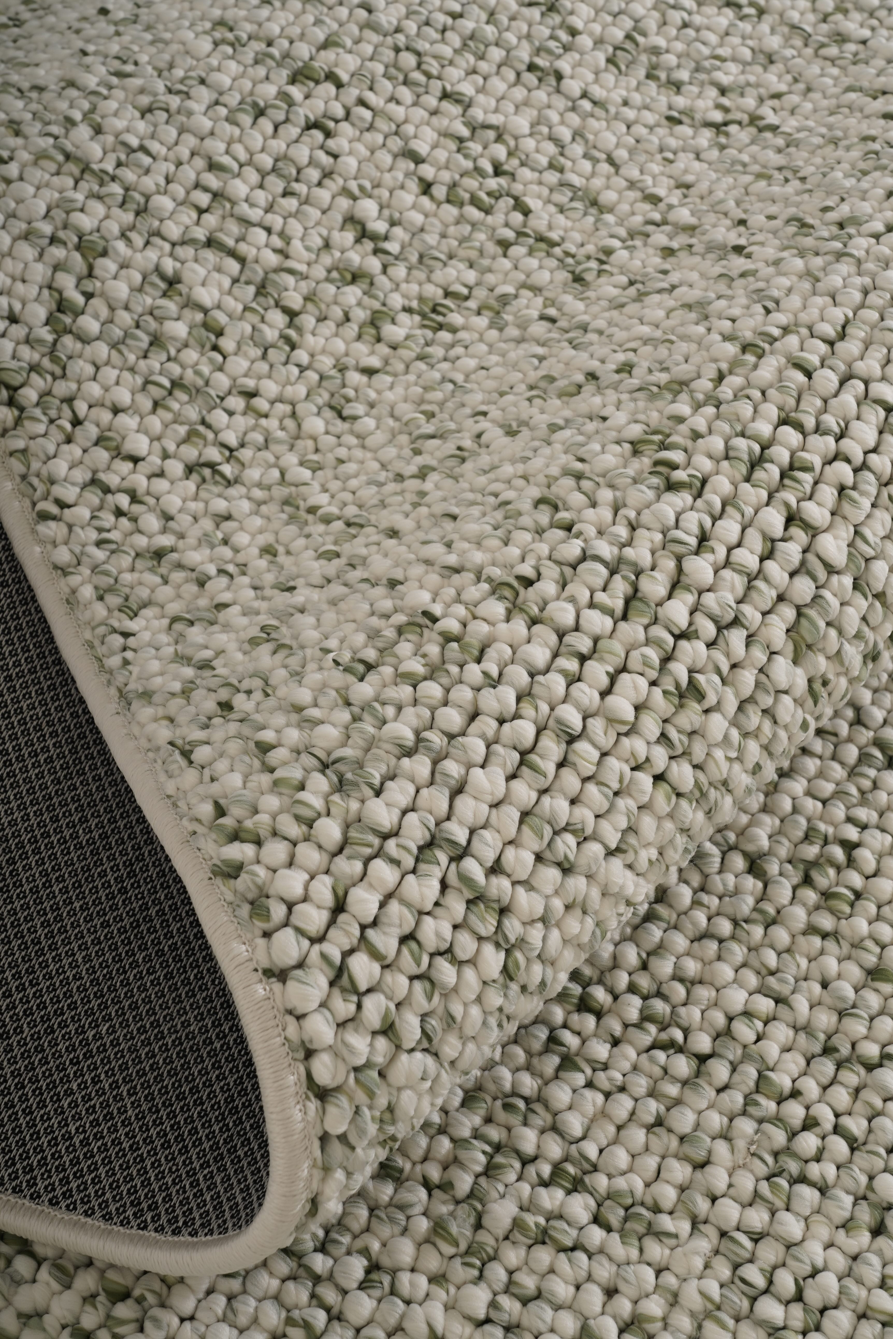 Chalk Wool Rug 200 x 300cm