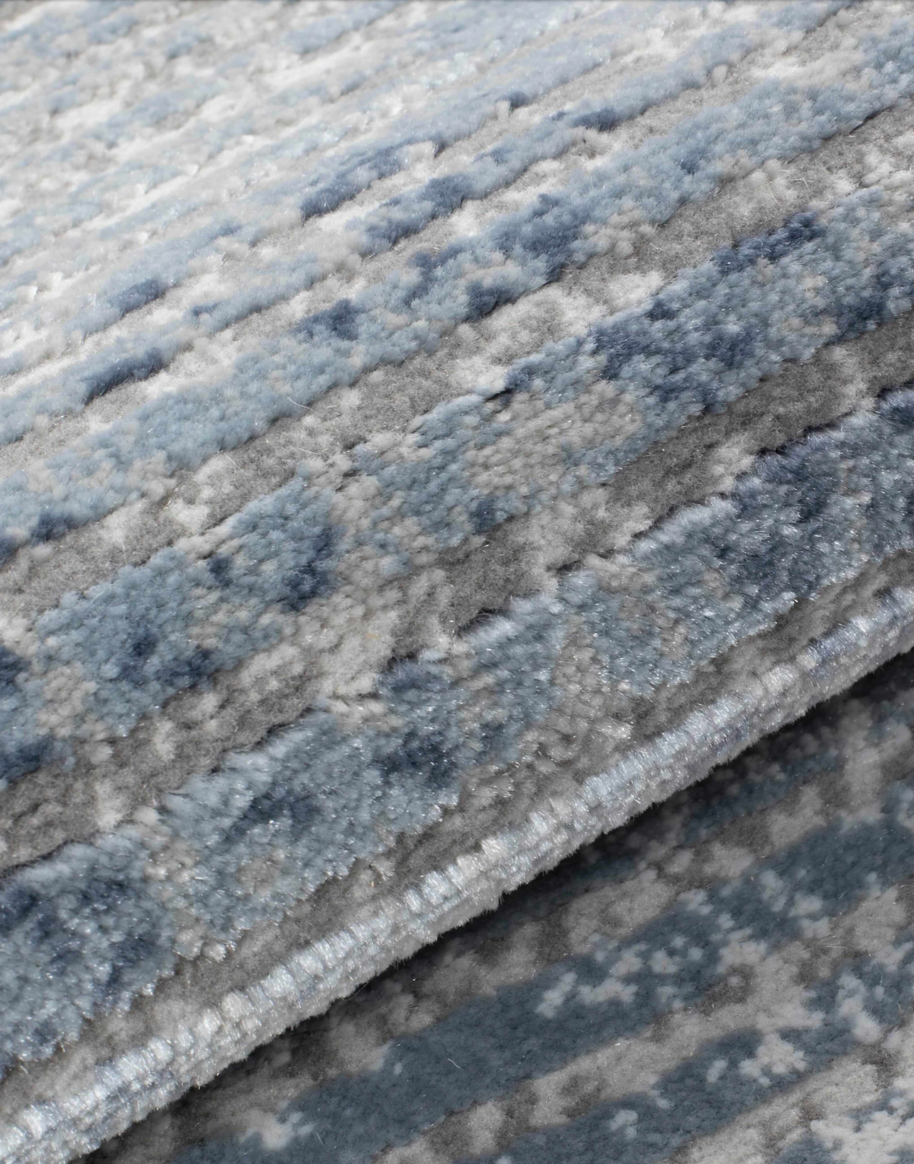 Pewter Rug 200 x 290cm